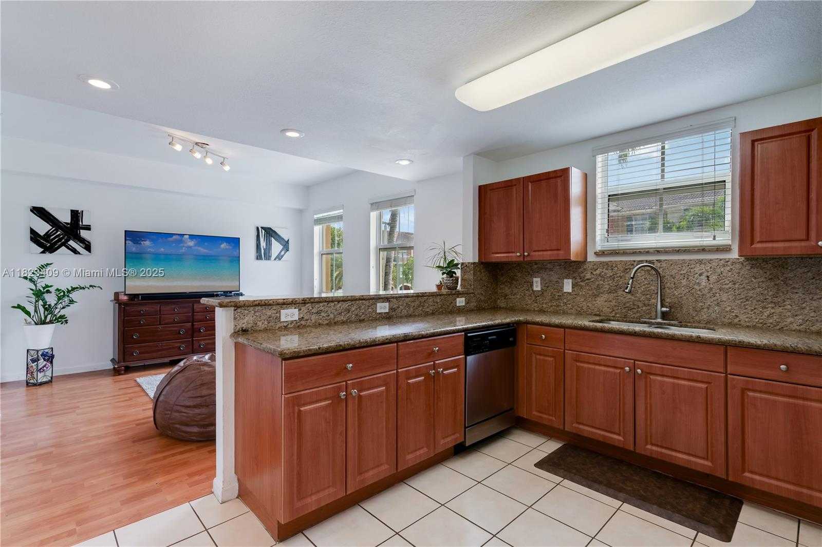 Small Image of 11002 NORTH WEST 83RD ST #204, Doral Number 10