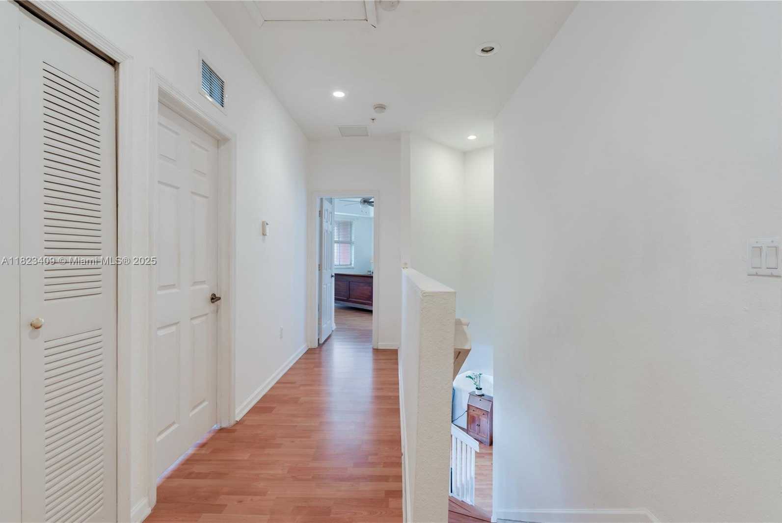 Small Image of 11002 NORTH WEST 83RD ST #204, Doral Number 15