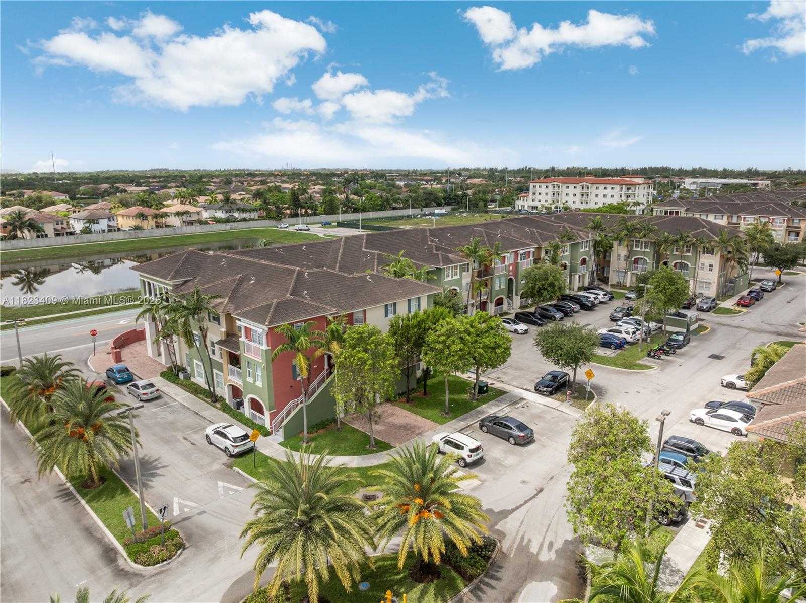 Small Image of 11002 NORTH WEST 83RD ST #204, Doral Number 18