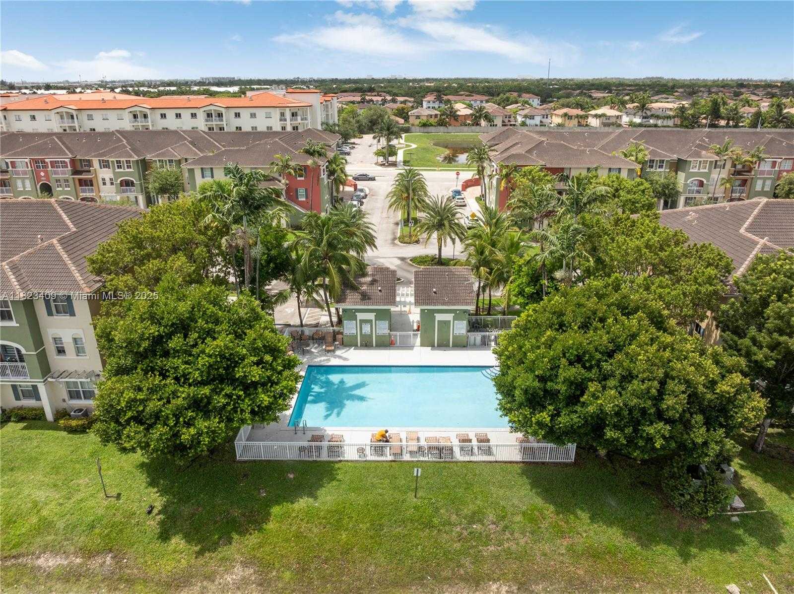 Small Image of 11002 NORTH WEST 83RD ST #204, Doral Number 20