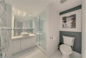 Small Image of 2555 COLLINS AVE #702, Miami Beach Number 16