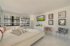 Small Image of 2555 COLLINS AVE #702, Miami Beach Number 17