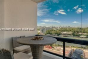 Small Image of 2555 COLLINS AVE #702, Miami Beach Number 28