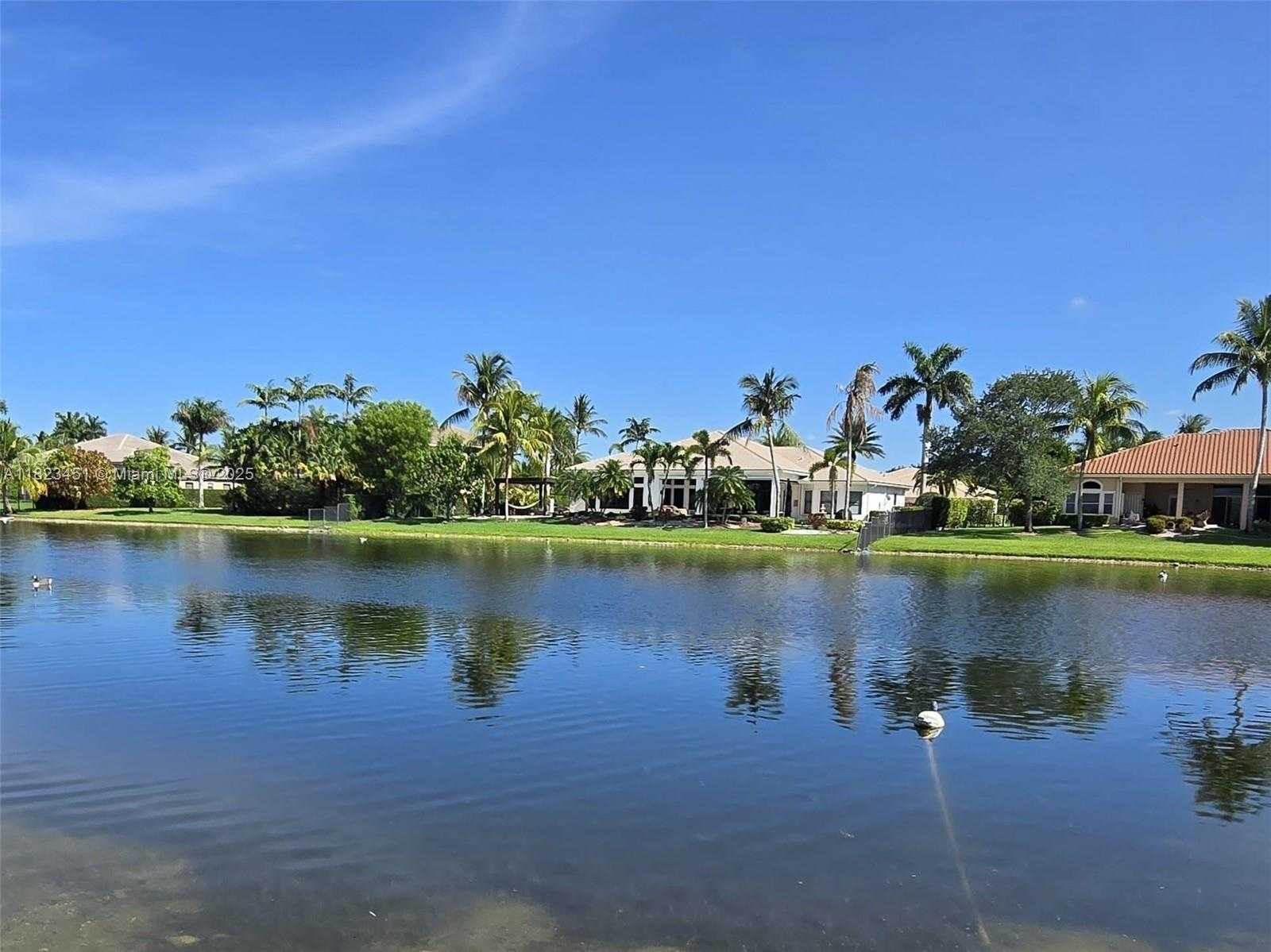 Small Image of 15066 SOUTH WEST 39TH ST, Davie Number 11