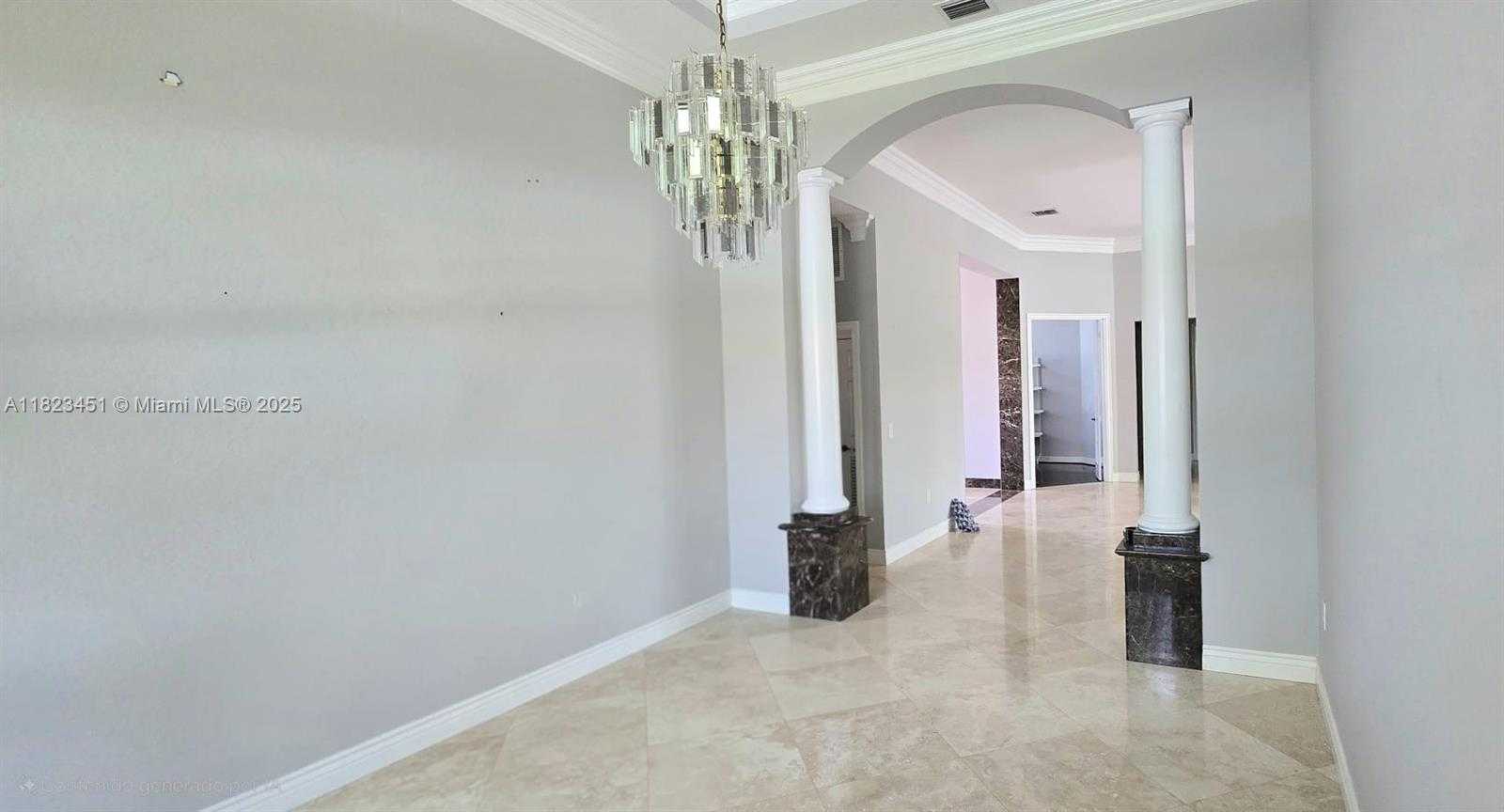 Small Image of 15066 SOUTH WEST 39TH ST, Davie Number 9