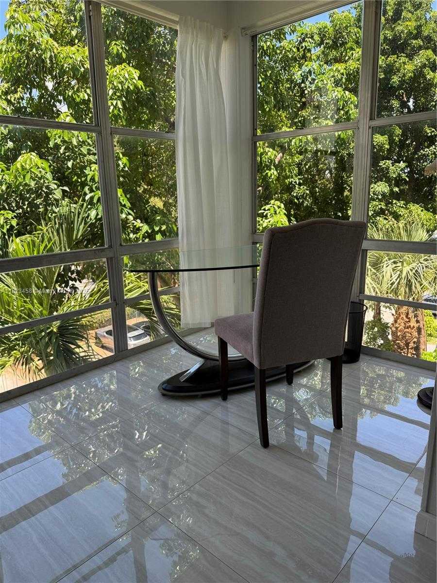 Small Image of 17570 ATLANTIC BLVD #405, Sunny Isles Beach Number 18