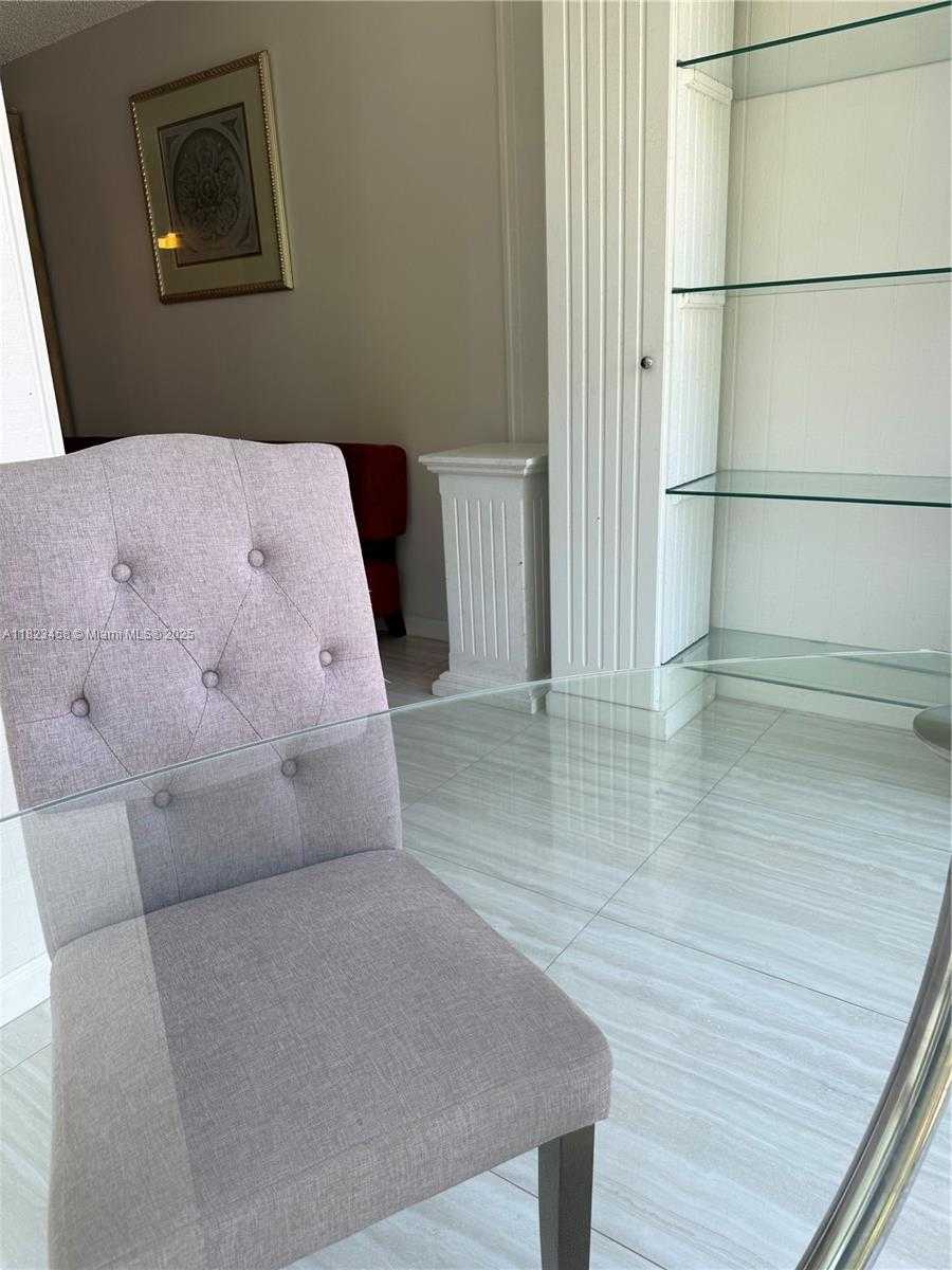Small Image of 17570 ATLANTIC BLVD #405, Sunny Isles Beach Number 20