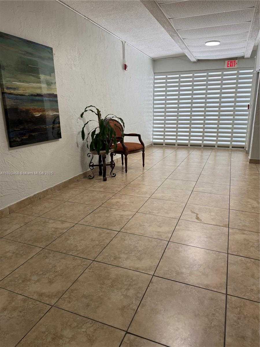 Small Image of 17570 ATLANTIC BLVD #405, Sunny Isles Beach Number 40