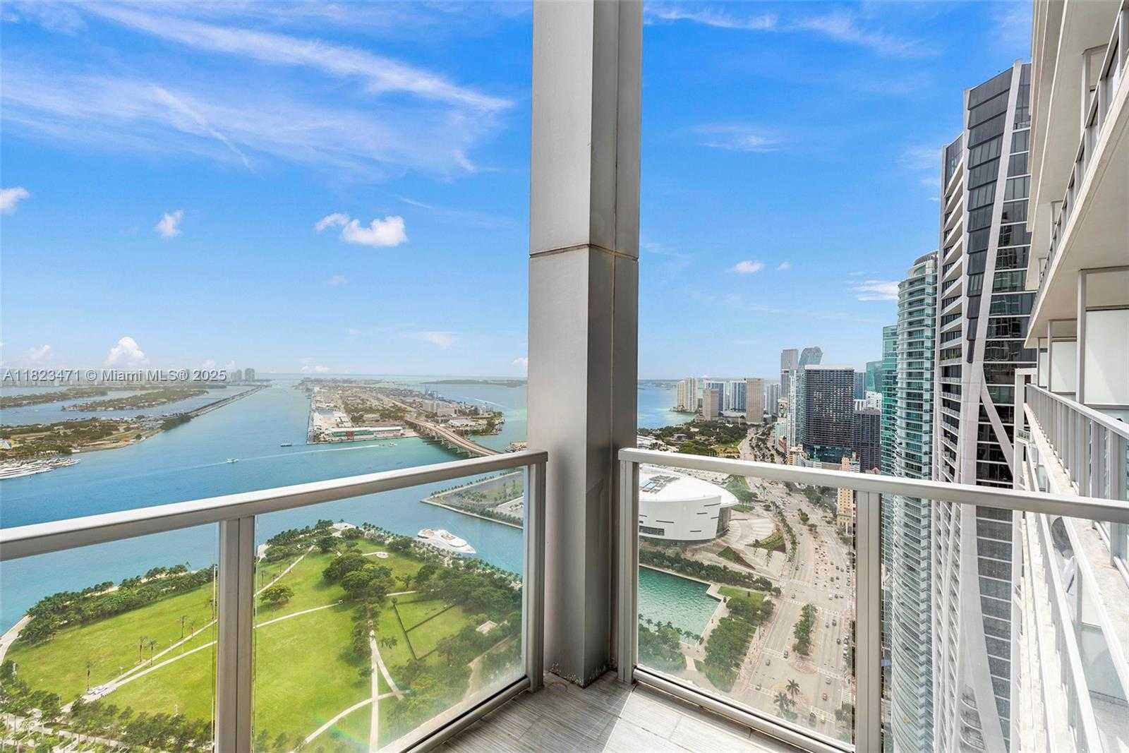 Small Image of 1100 BISCAYNE BLVD #5105, Miami Number 2