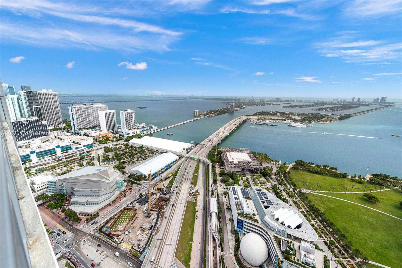Small Image of 1100 BISCAYNE BLVD #5105, Miami Number 30