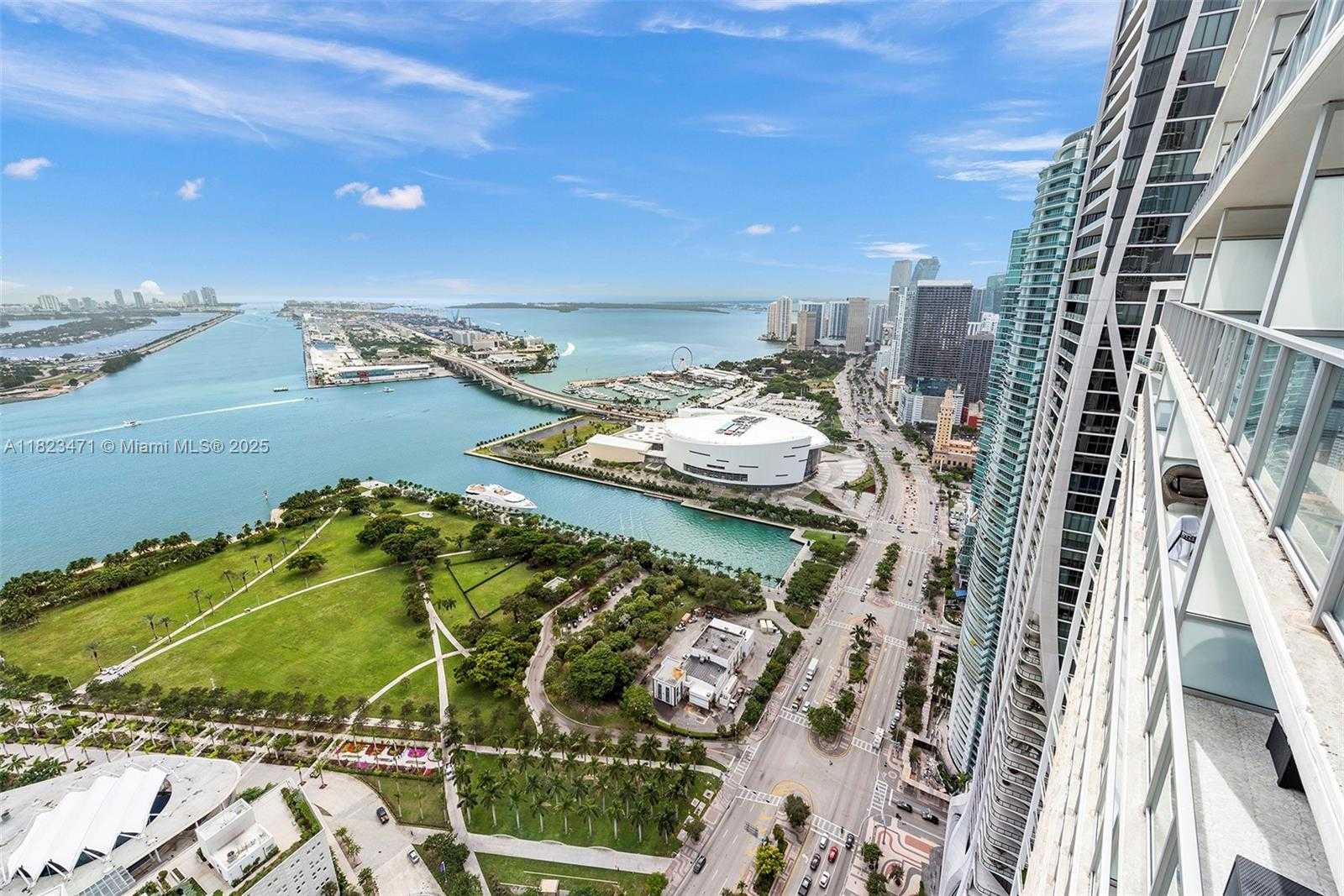 Small Image of 1100 BISCAYNE BLVD #5105, Miami Number 31