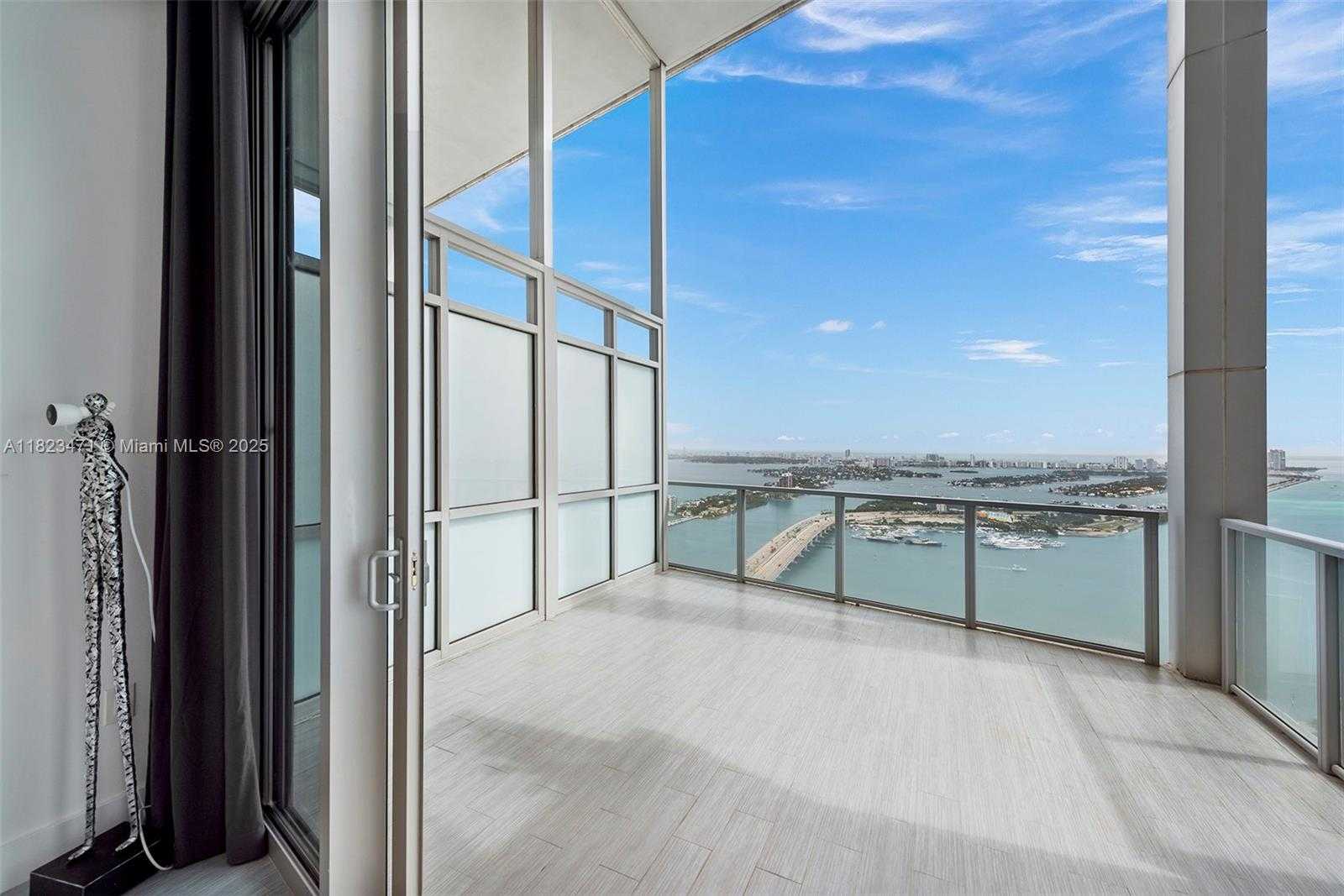 Small Image of 1100 BISCAYNE BLVD #5105, Miami Number 8