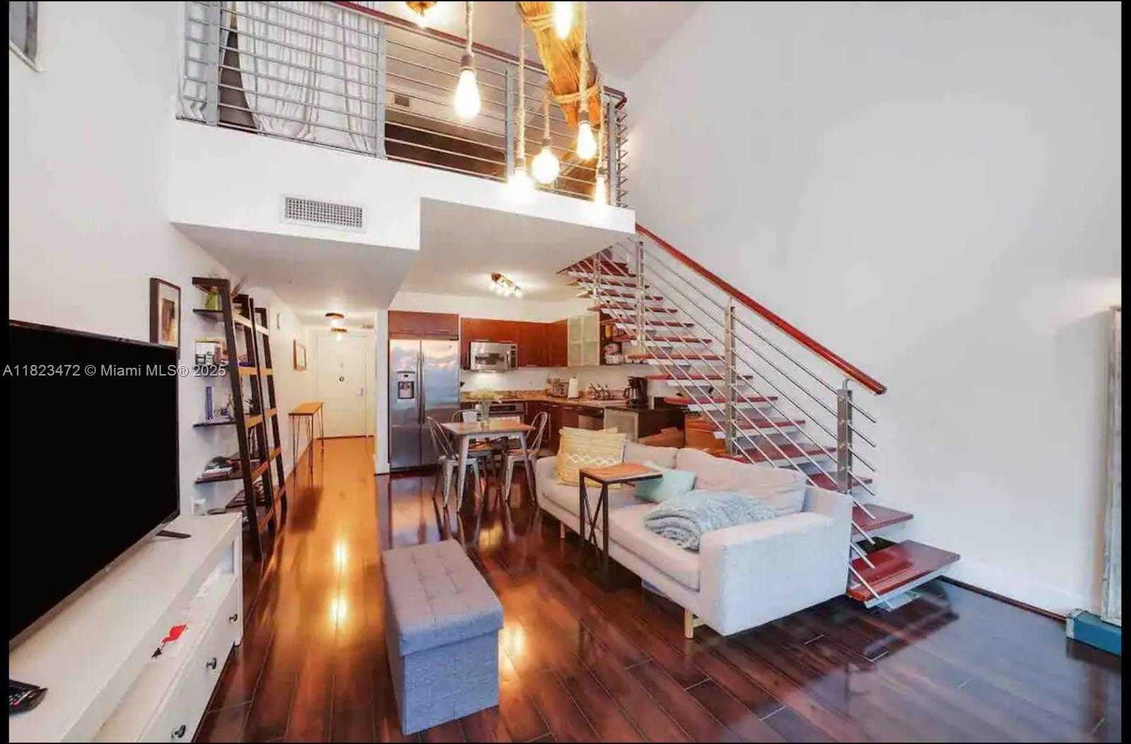 Small Image of 41 5TH ST #704, Miami Number 10