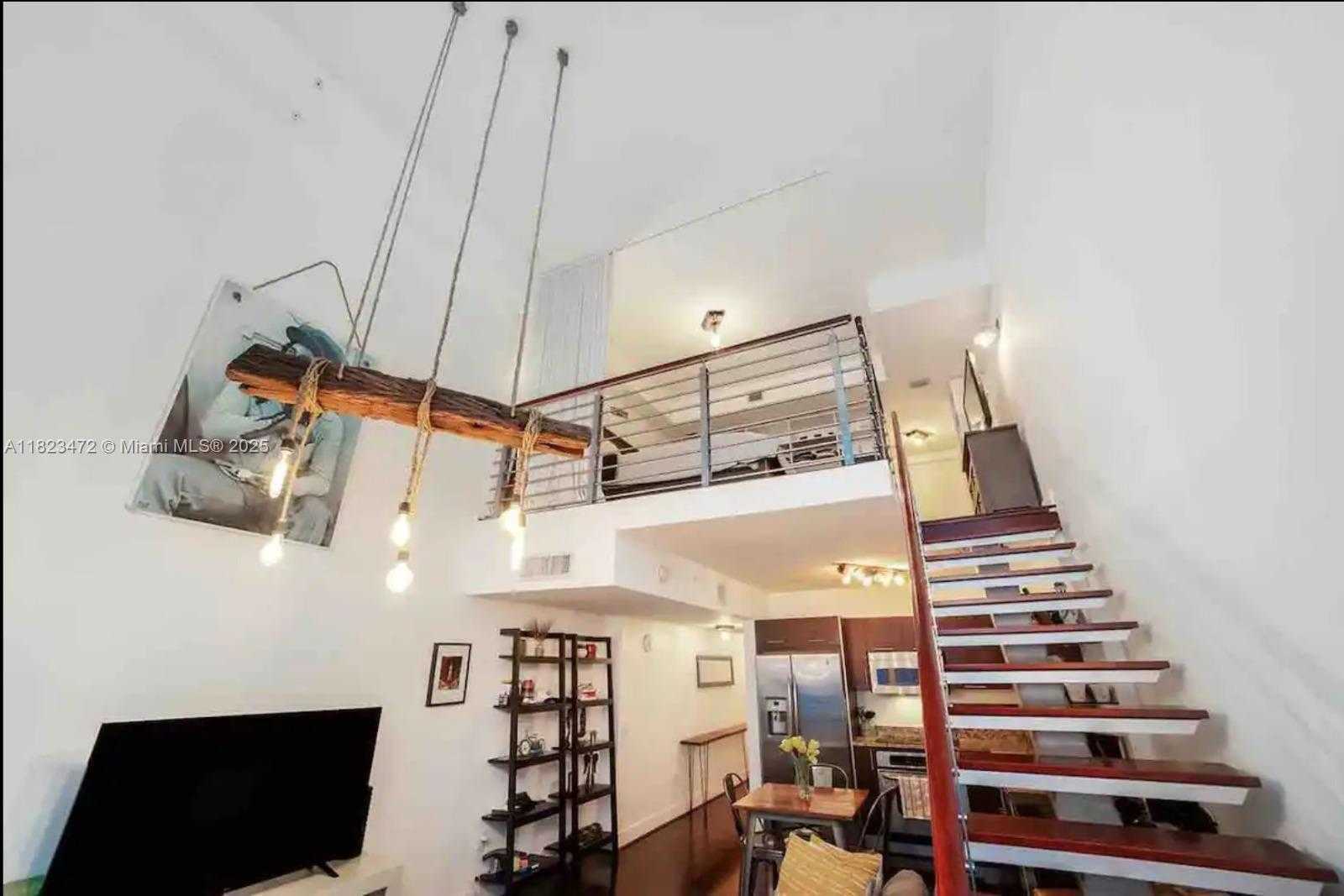 Small Image of 41 5TH ST #704, Miami Number 11