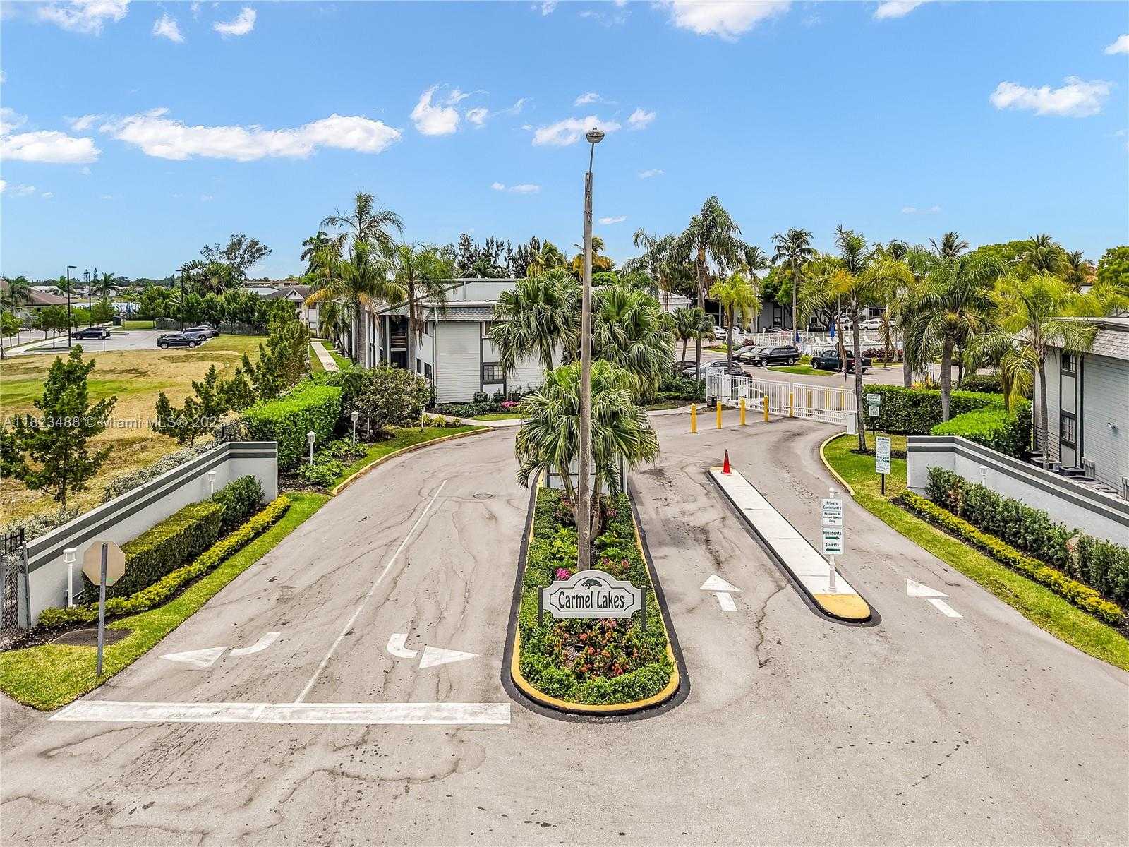 Small Image of Miami Number 26