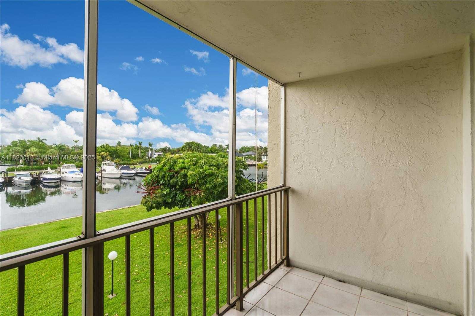 Small Image of 601 THREE ISLANDS BLVD #304, Hallandale Beach Number 14