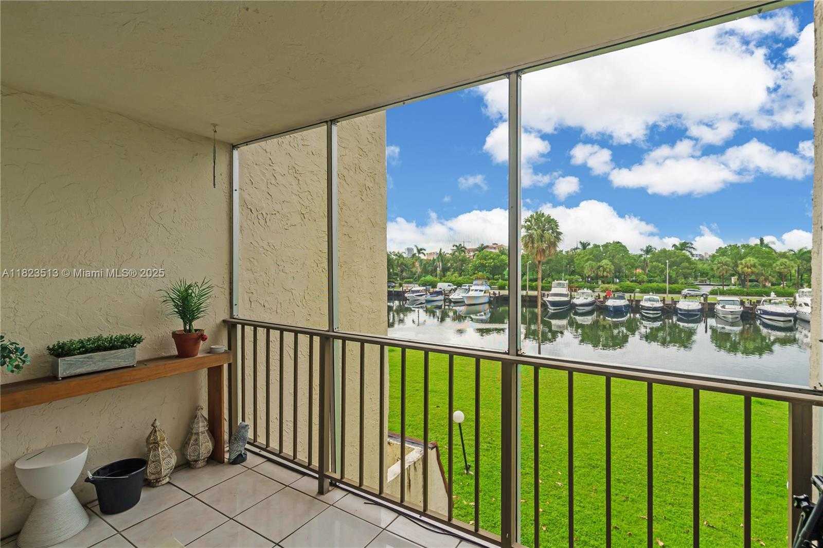 Small Image of 601 THREE ISLANDS BLVD #304, Hallandale Beach Number 2