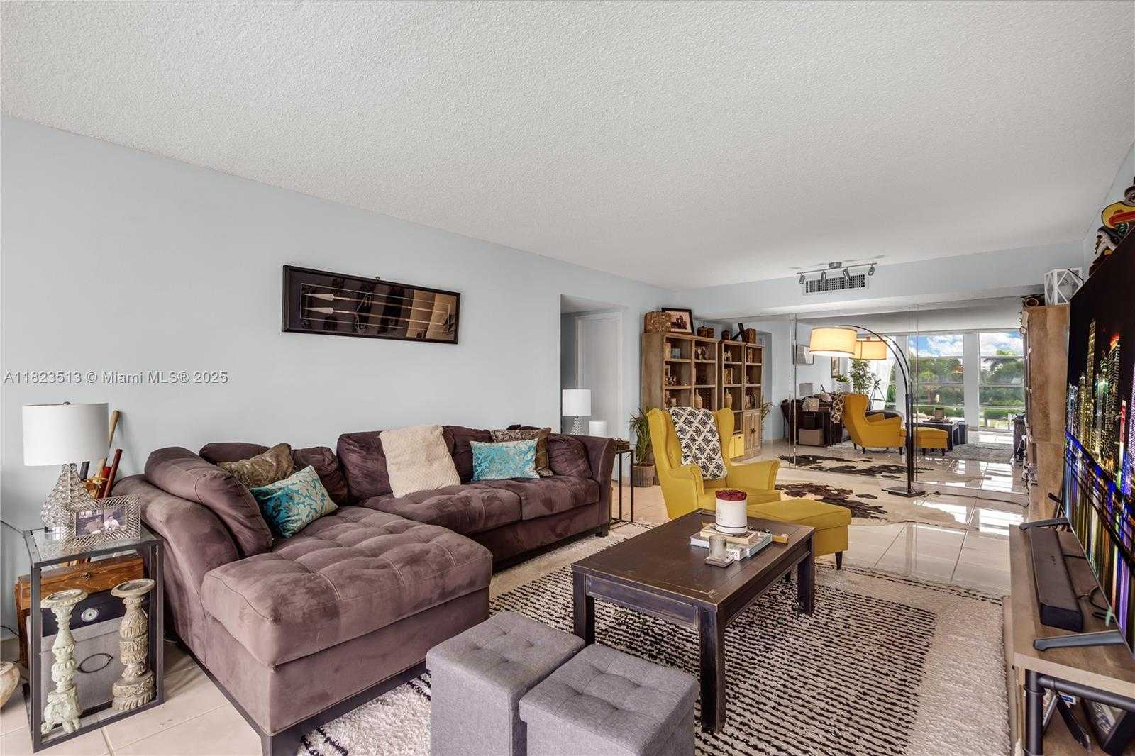 Small Image of 601 THREE ISLANDS BLVD #304, Hallandale Beach Number 22