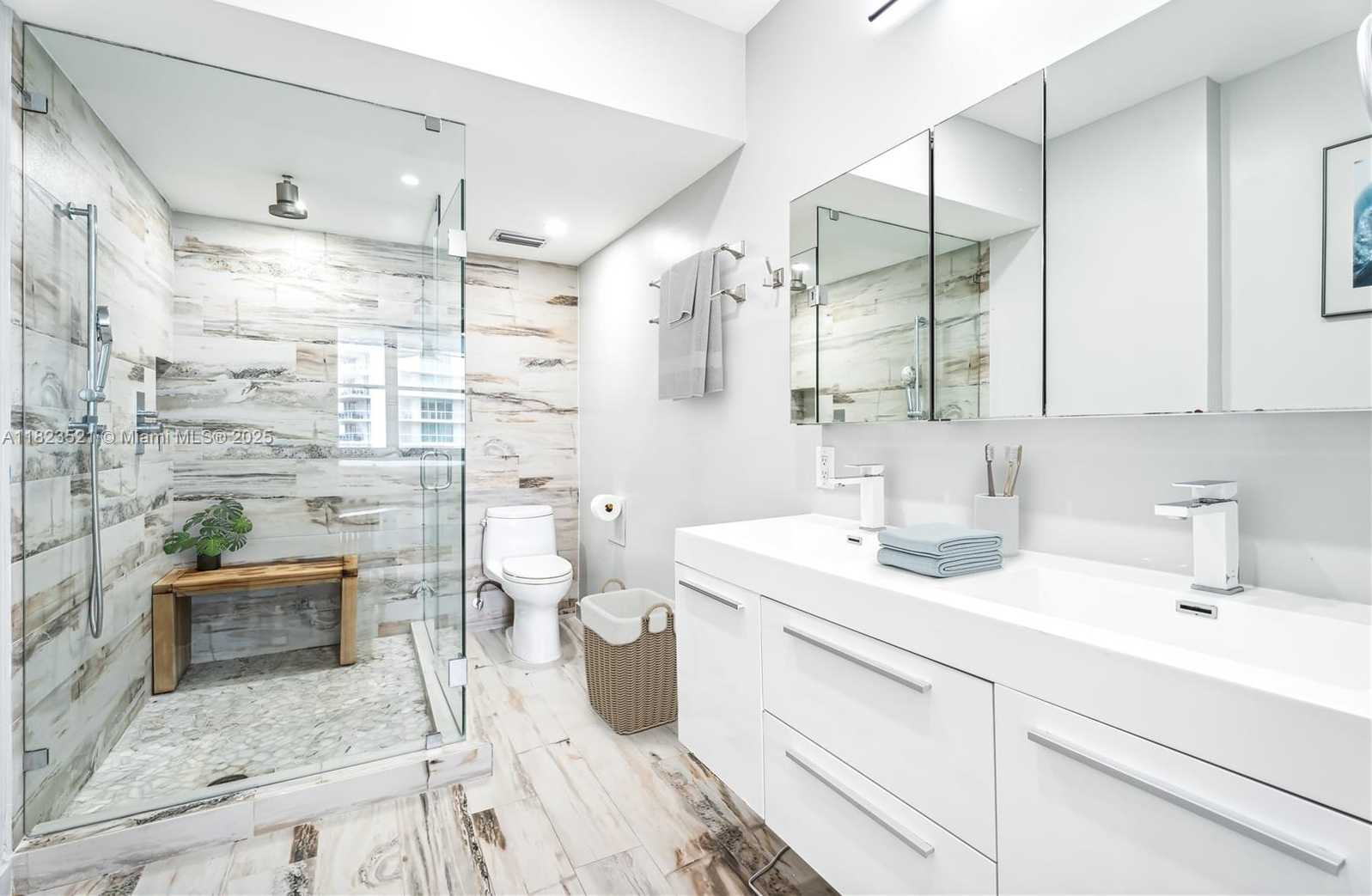 Small Image of 20 ISLAND AVE #1206, Miami Beach Number 9