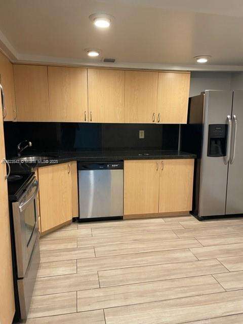 Small Image of 2750 NORTH EAST 183RD ST #2504, Aventura Number 2