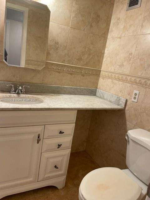 Small Image of 2750 NORTH EAST 183RD ST #2504, Aventura Number 7