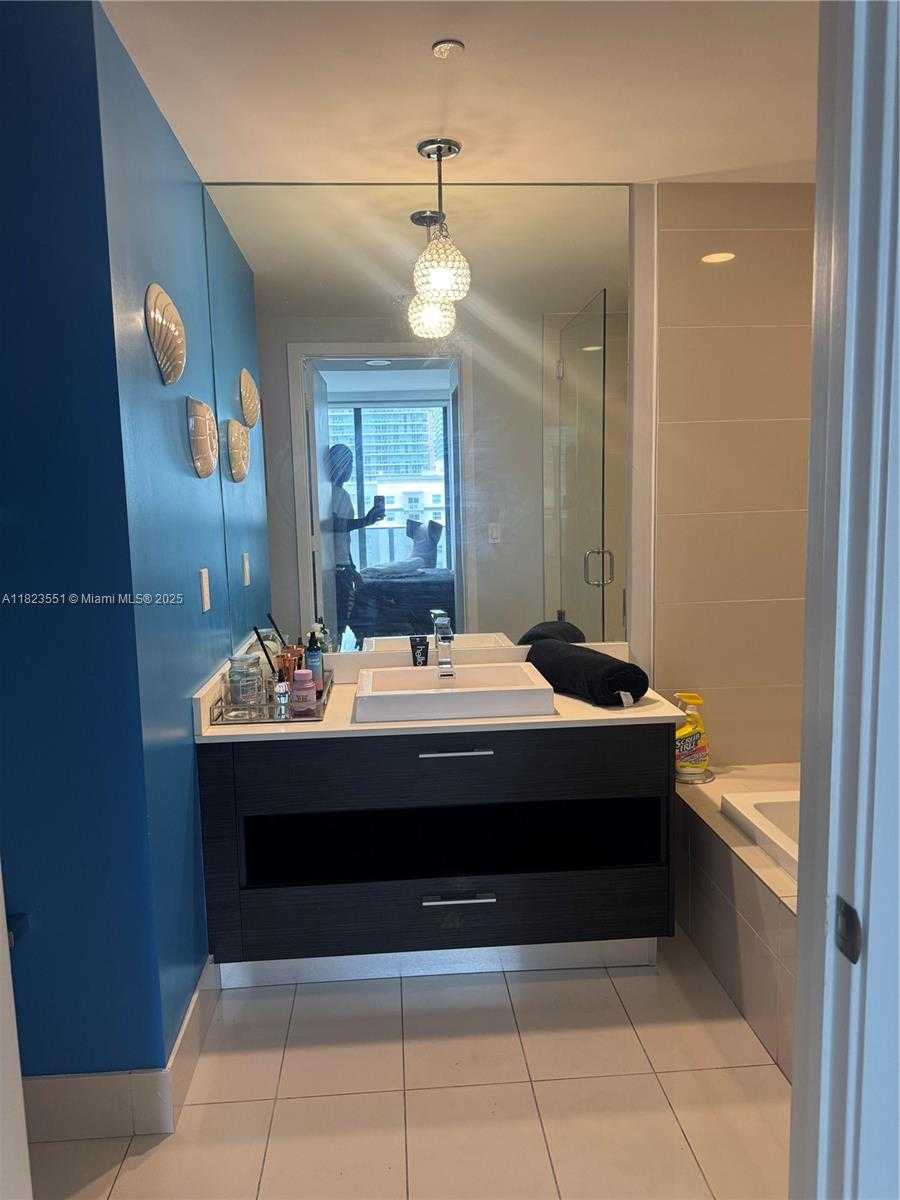 Small Image of 55 SOUTH WEST 9TH ST #1005, Miami Number 33