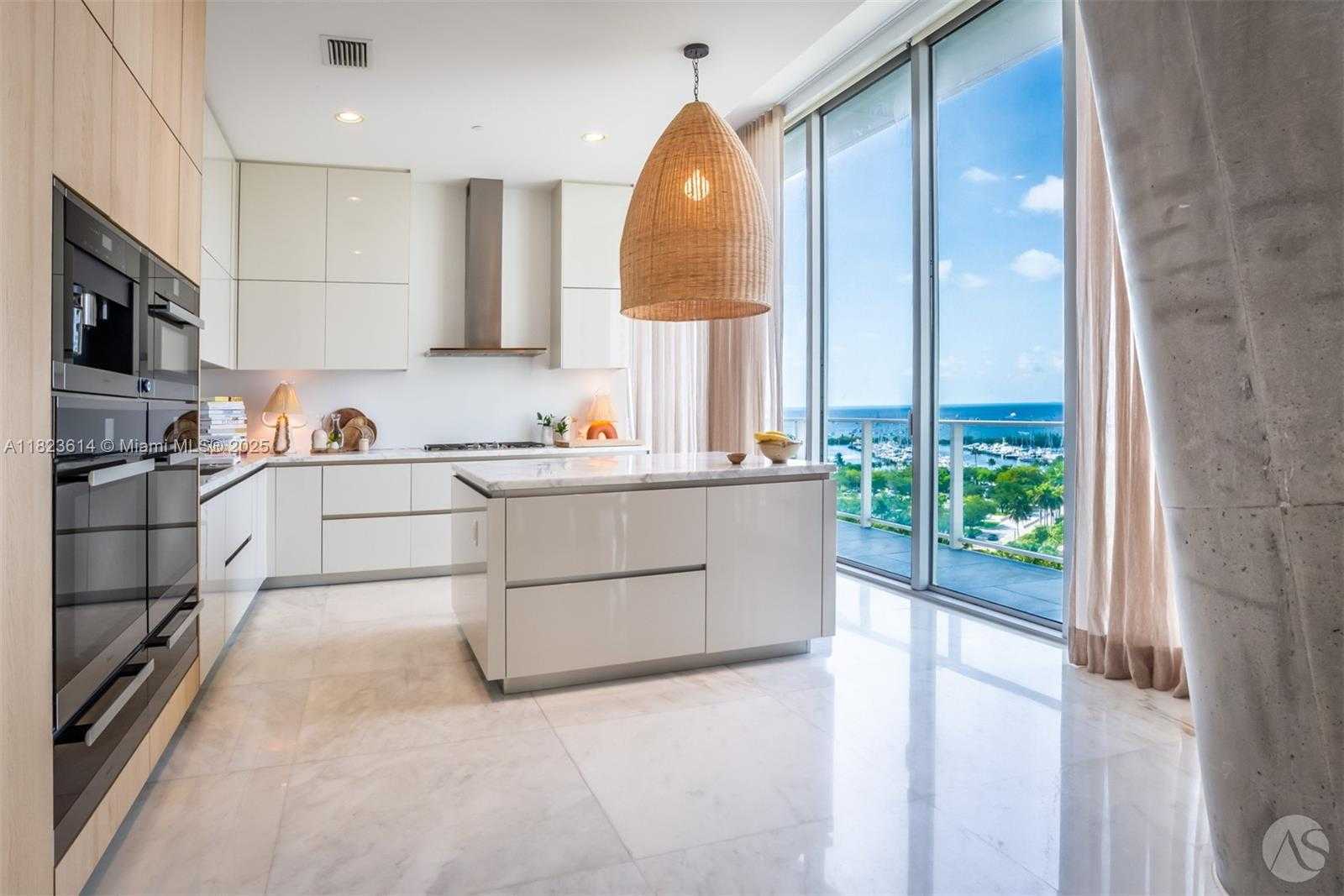 Small Image of 2675 SOUTH BAYSHORE DR #902S, Miami Number 6