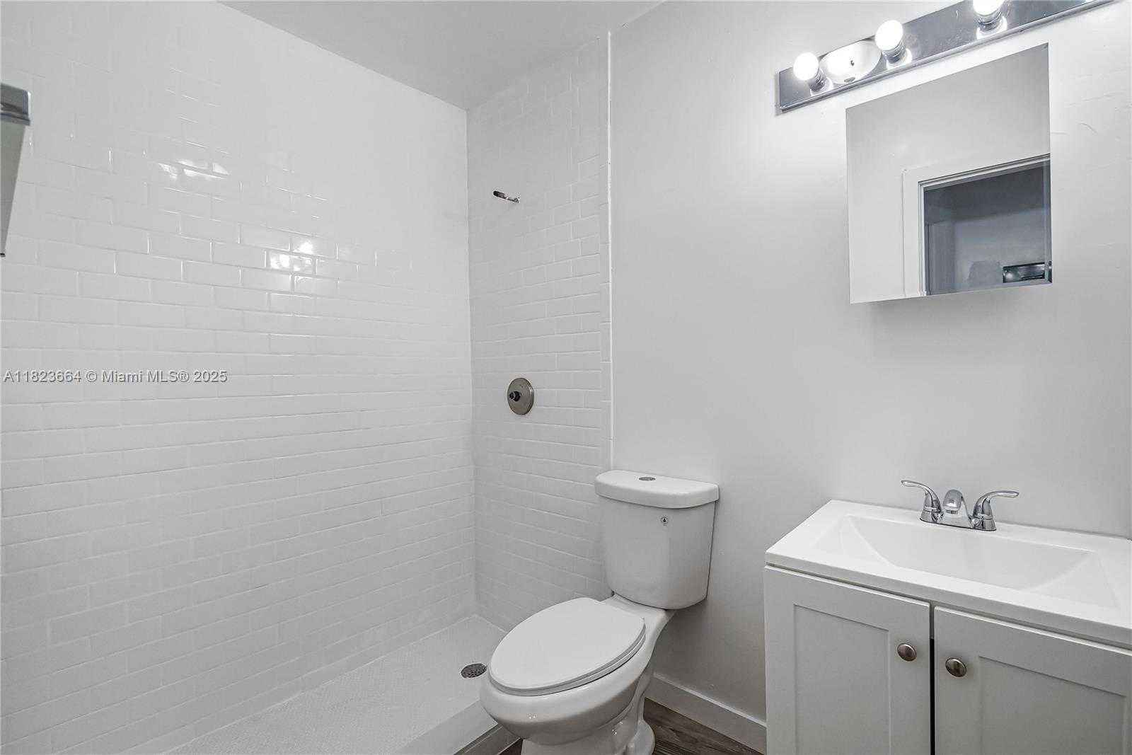 Small Image of 7271 GARY AVE #22, Miami Beach Number 12
