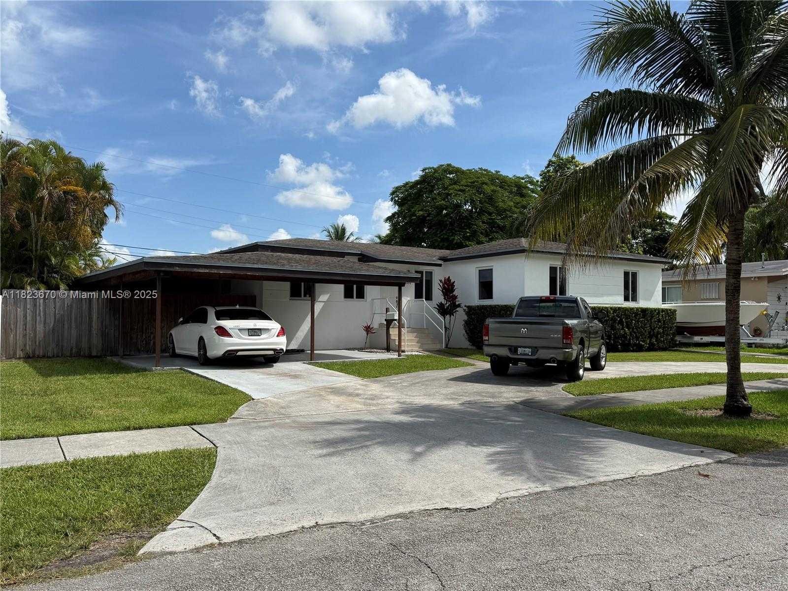 Small Image of Miami Number 2