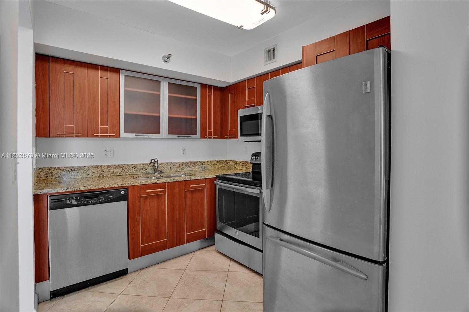 Small Image of 3300 NORTH EAST 191ST ST #1016, Aventura Number 15
