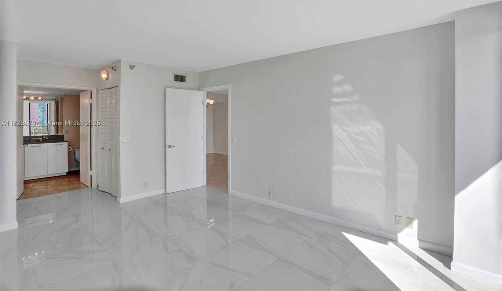 Small Image of 3300 NORTH EAST 191ST ST #1016, Aventura Number 21