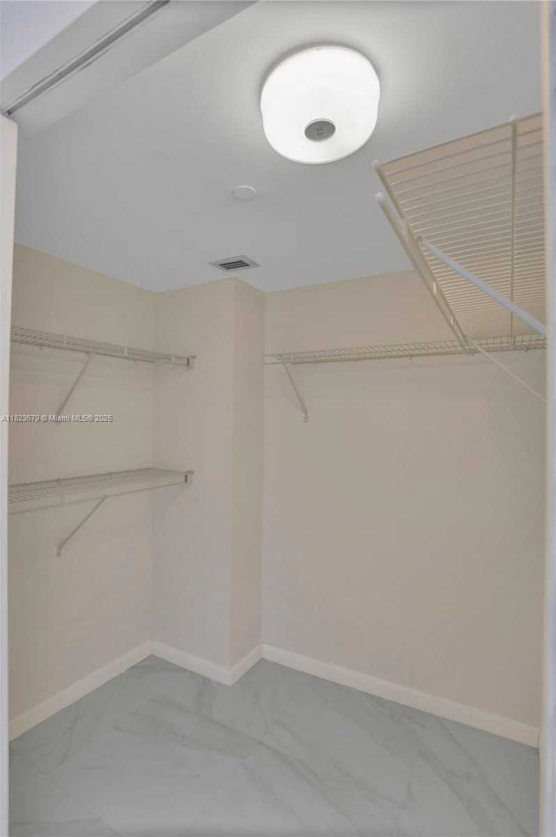 Small Image of 3300 NORTH EAST 191ST ST #1016, Aventura Number 24