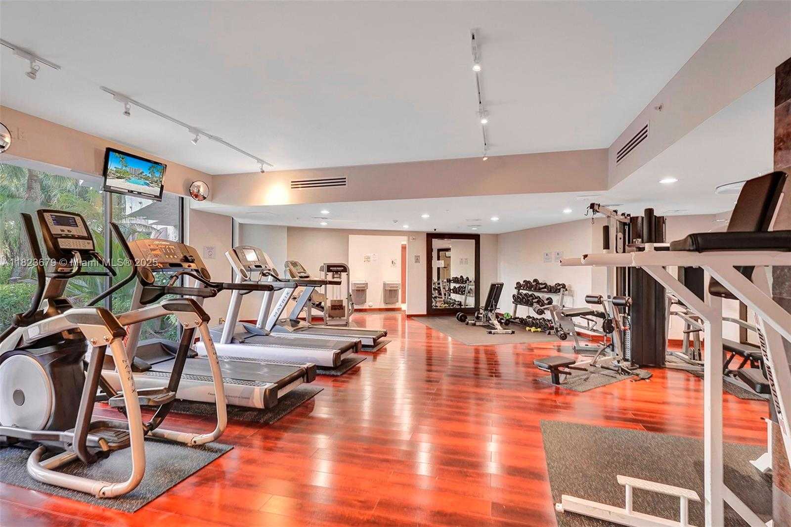 Small Image of 3300 NORTH EAST 191ST ST #1016, Aventura Number 33
