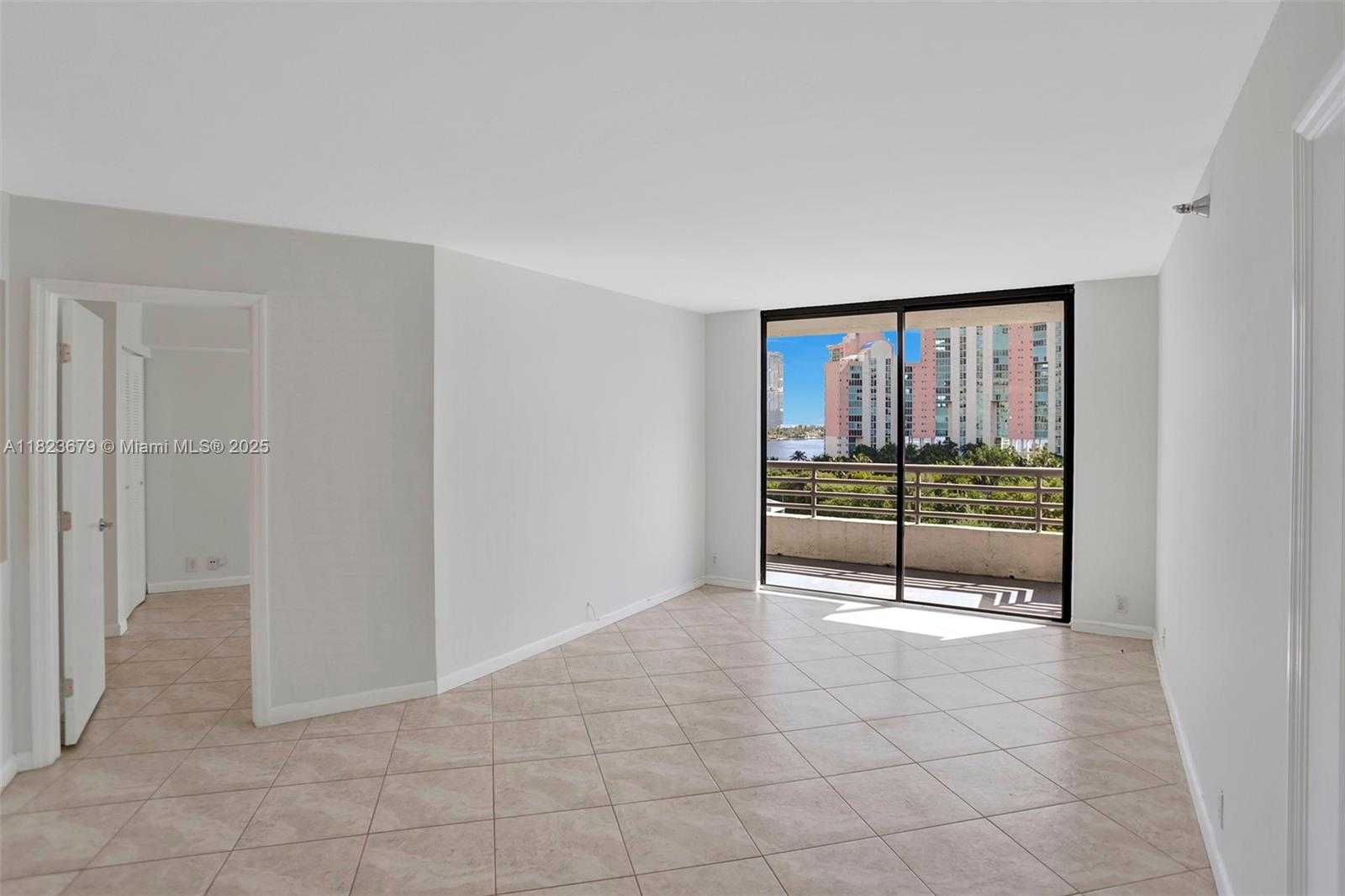 Small Image of 3300 NORTH EAST 191ST ST #1016, Aventura Number 4