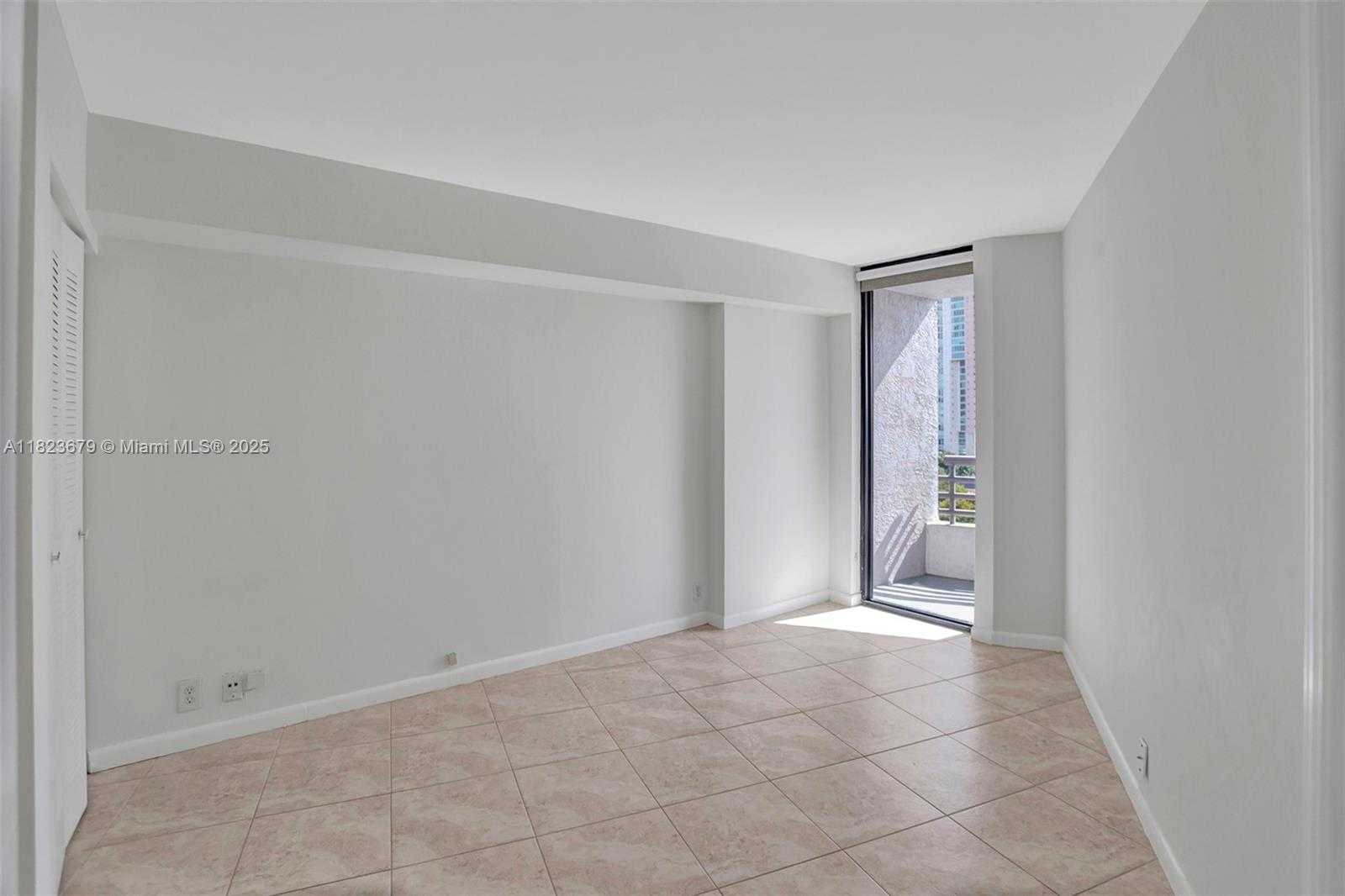 Small Image of 3300 NORTH EAST 191ST ST #1016, Aventura Number 9