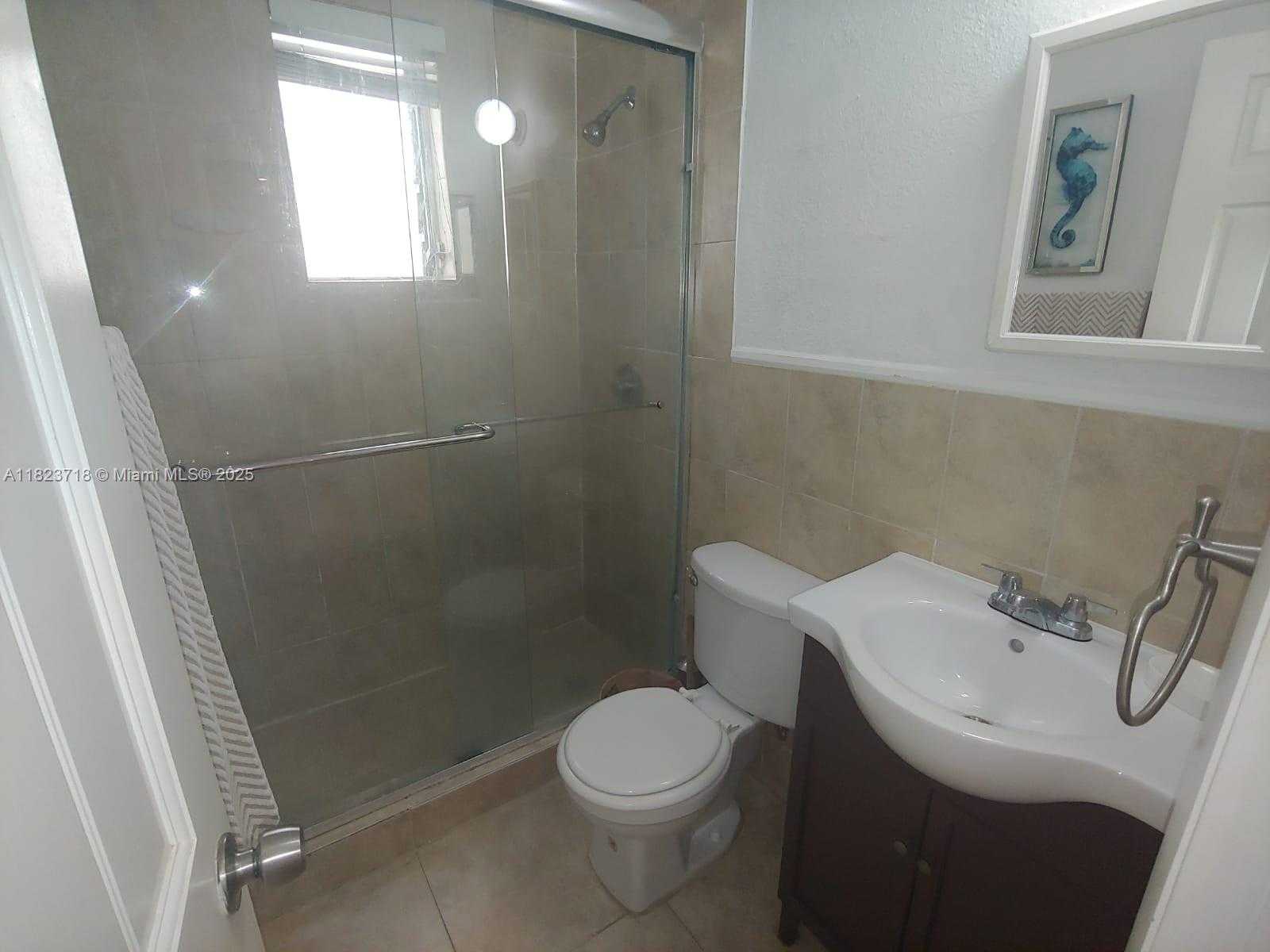 Small Image of 7928 HARDING AV #8, Miami Beach Number 20