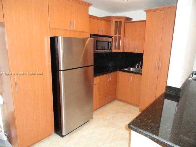 Small Image of 7928 HARDING AV #8, Miami Beach Number 23