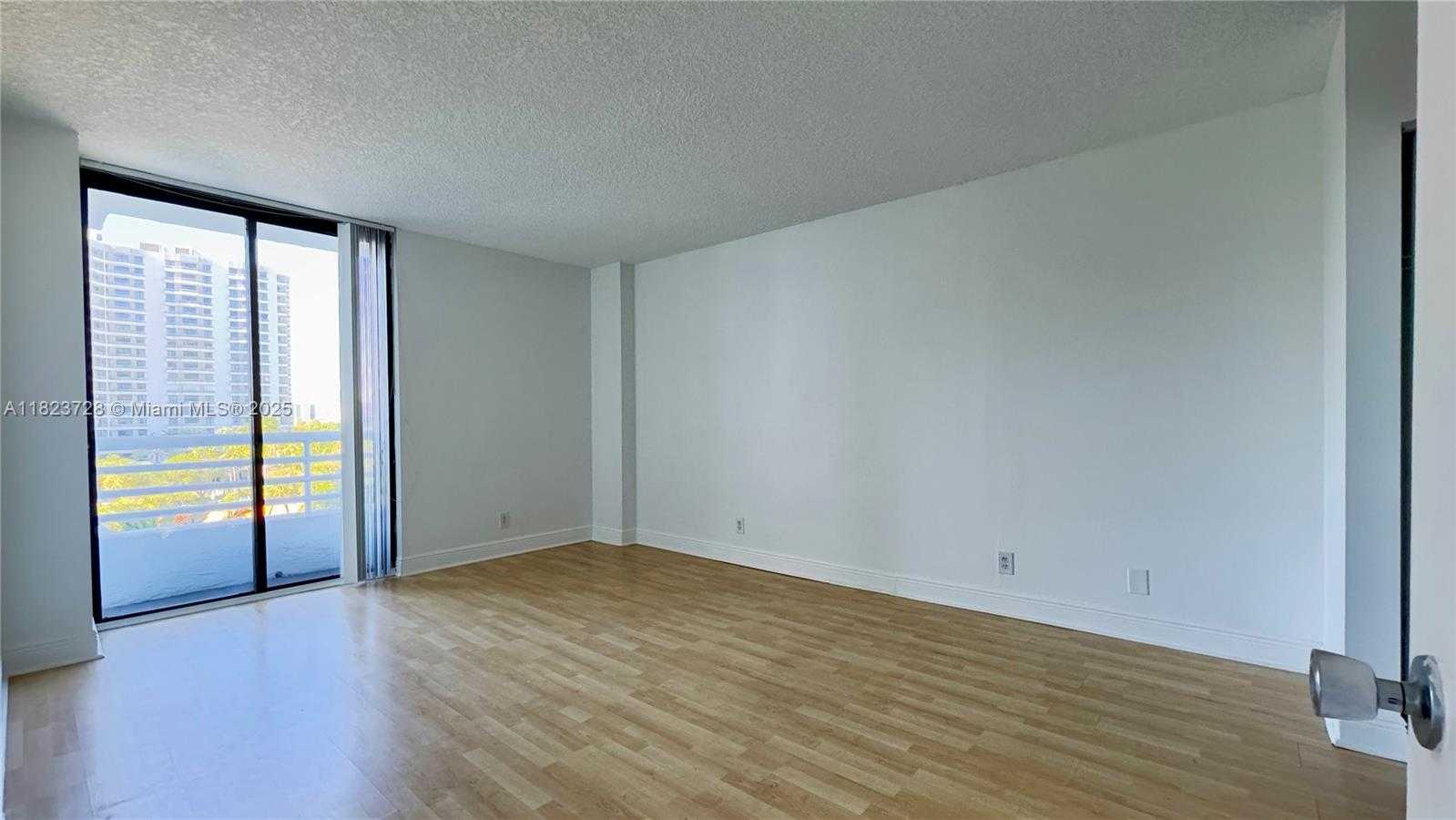 Small Image of 3300 NORTH EAST 192ND ST #604, Aventura Number 10