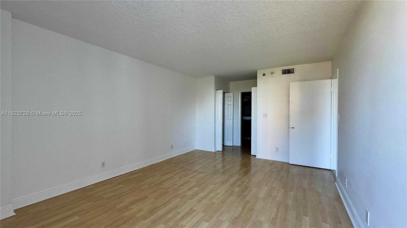 Small Image of 3300 NORTH EAST 192ND ST #604, Aventura Number 12