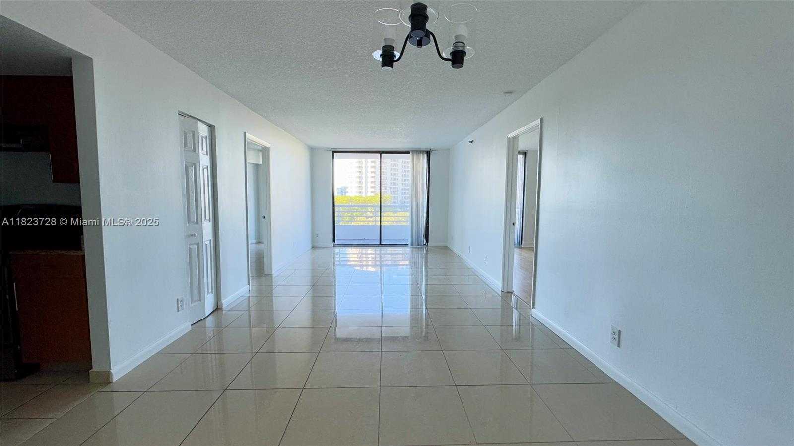 Small Image of 3300 NORTH EAST 192ND ST #604, Aventura Number 3