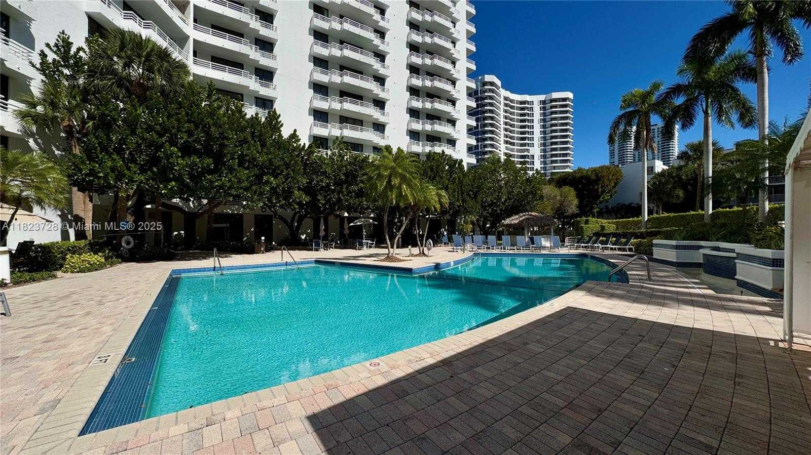 Small Image of 3300 NORTH EAST 192ND ST #604, Aventura Number 34