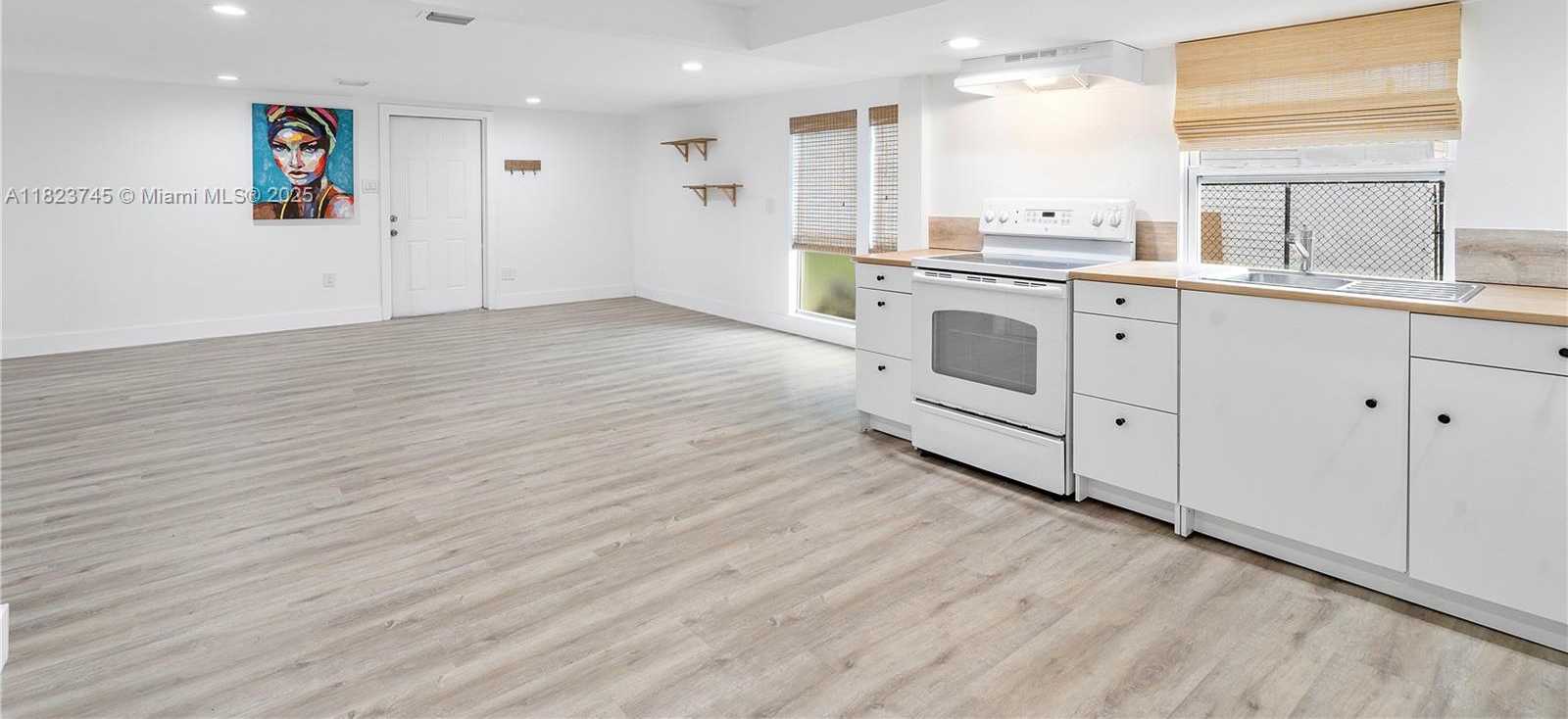 Small Image of 7637 NORTH WEST 17TH PL #1, Miami Number 12