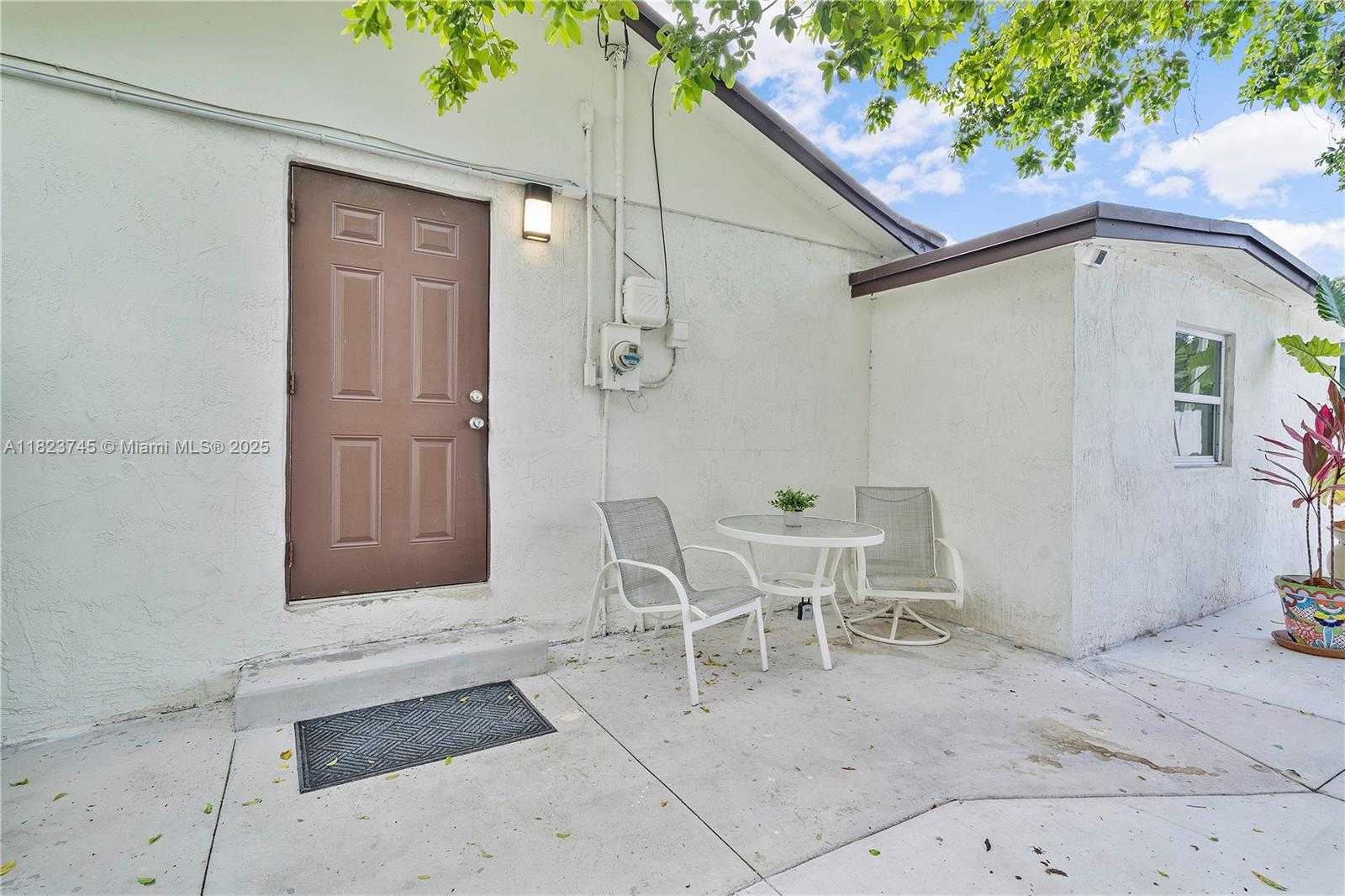 Small Image of 7637 NORTH WEST 17TH PL #1, Miami Number 3