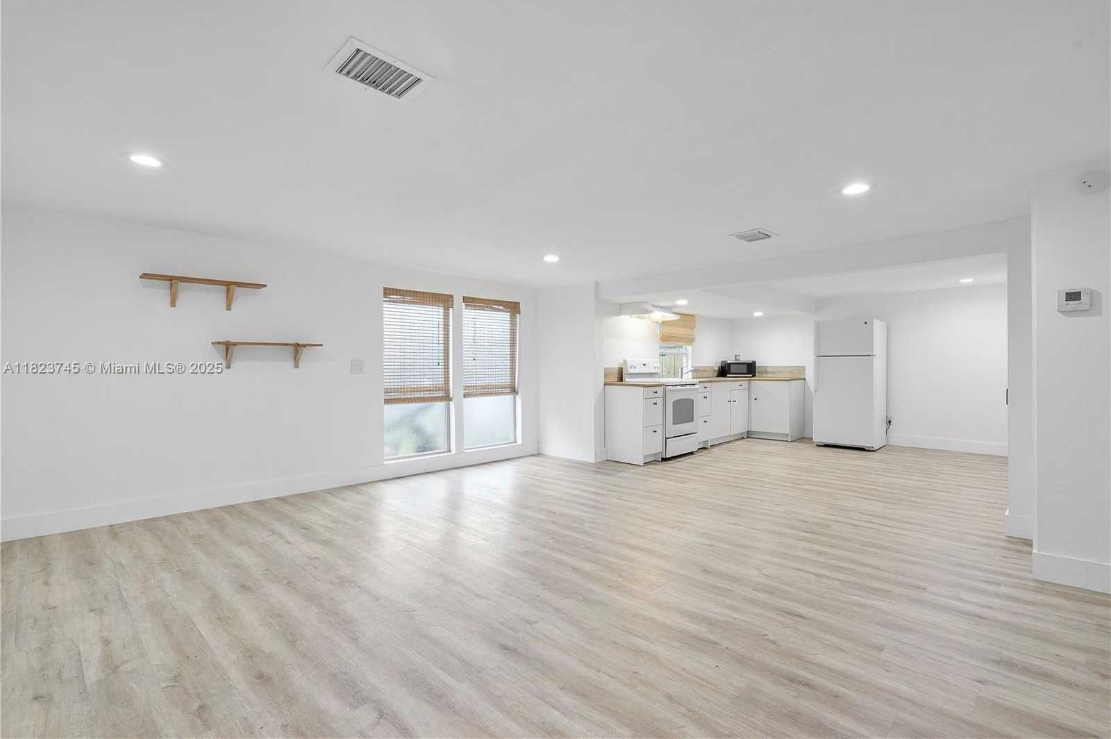 Small Image of 7637 NORTH WEST 17TH PL #1, Miami Number 6