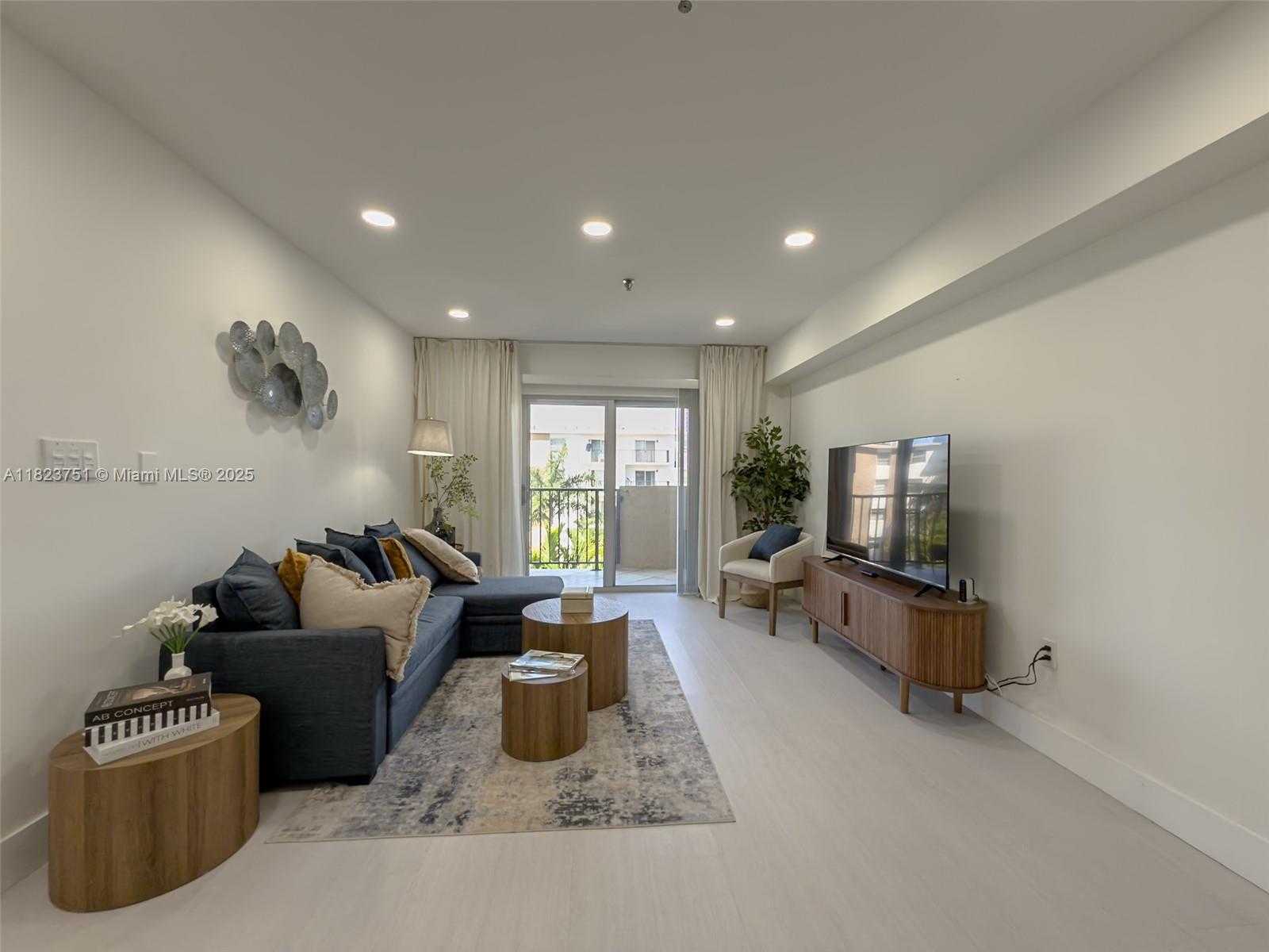 Small Image of 250 NORTH EAST 181ST DR #303, Sunny Isles Beach Number 28