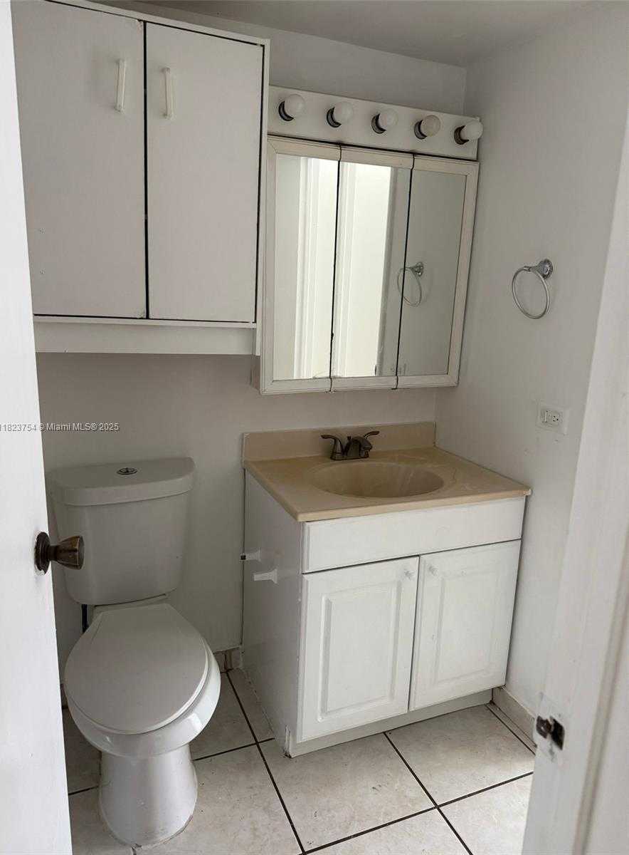 Small Image of 16465 NORTH EAST 22ND AVE #217, North Miami Beach Number 10