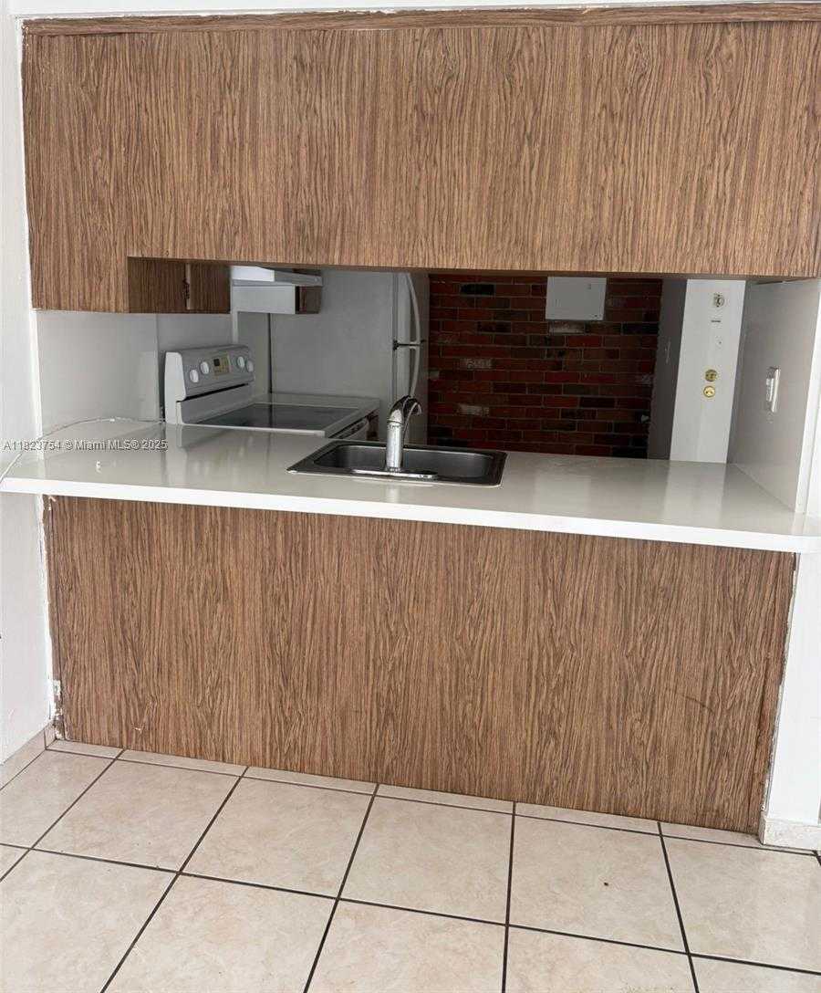 Small Image of 16465 NORTH EAST 22ND AVE #217, North Miami Beach Number 11