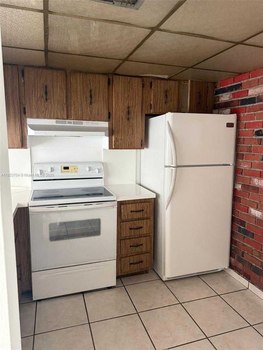 Small Image of 16465 NORTH EAST 22ND AVE #217, North Miami Beach Number 13
