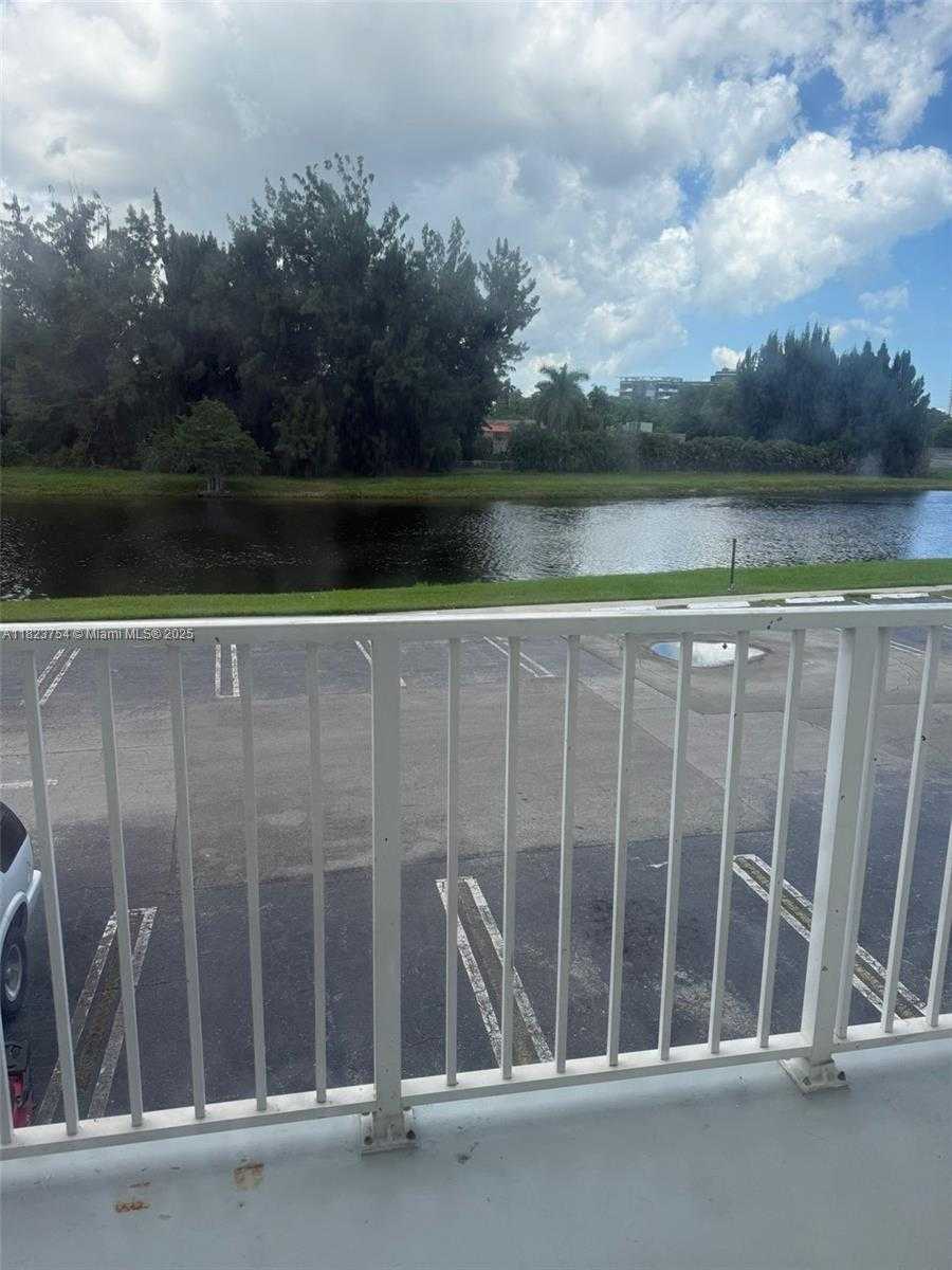 Small Image of 16465 NORTH EAST 22ND AVE #217, North Miami Beach Number 9