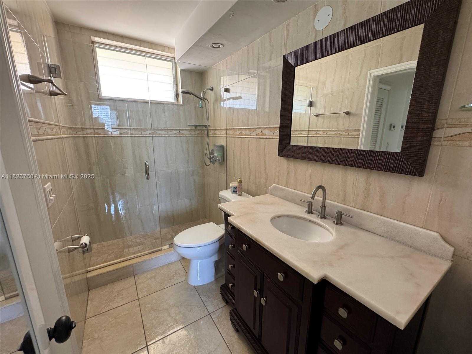 Small Image of 2999 POINT EAST DR #C411, Aventura Number 8